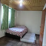 Casa de Campo da Jeanne - exclusividade para sua família com lazer e privacidade