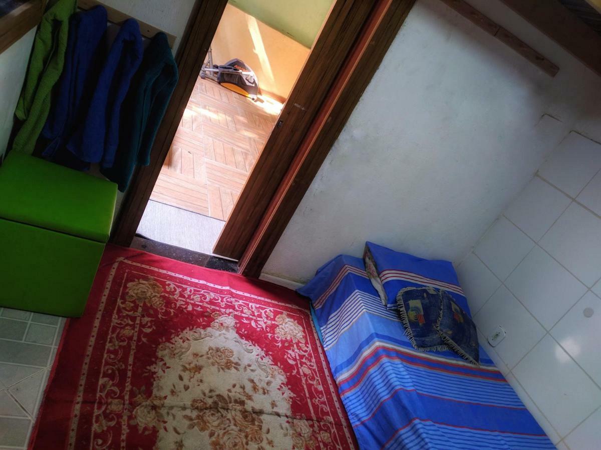 Habitación en casa particular E Rustica Com Piscina, Churrasqueira E Banheira De Uso Privativo *